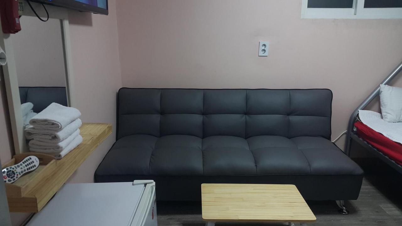 Guest house Mk Liberty House Station Seoul