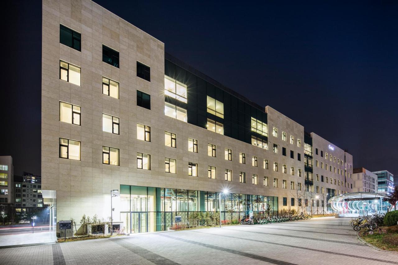 Orakai Cheonggyesan Hotel, Bw Premier Collection 4*