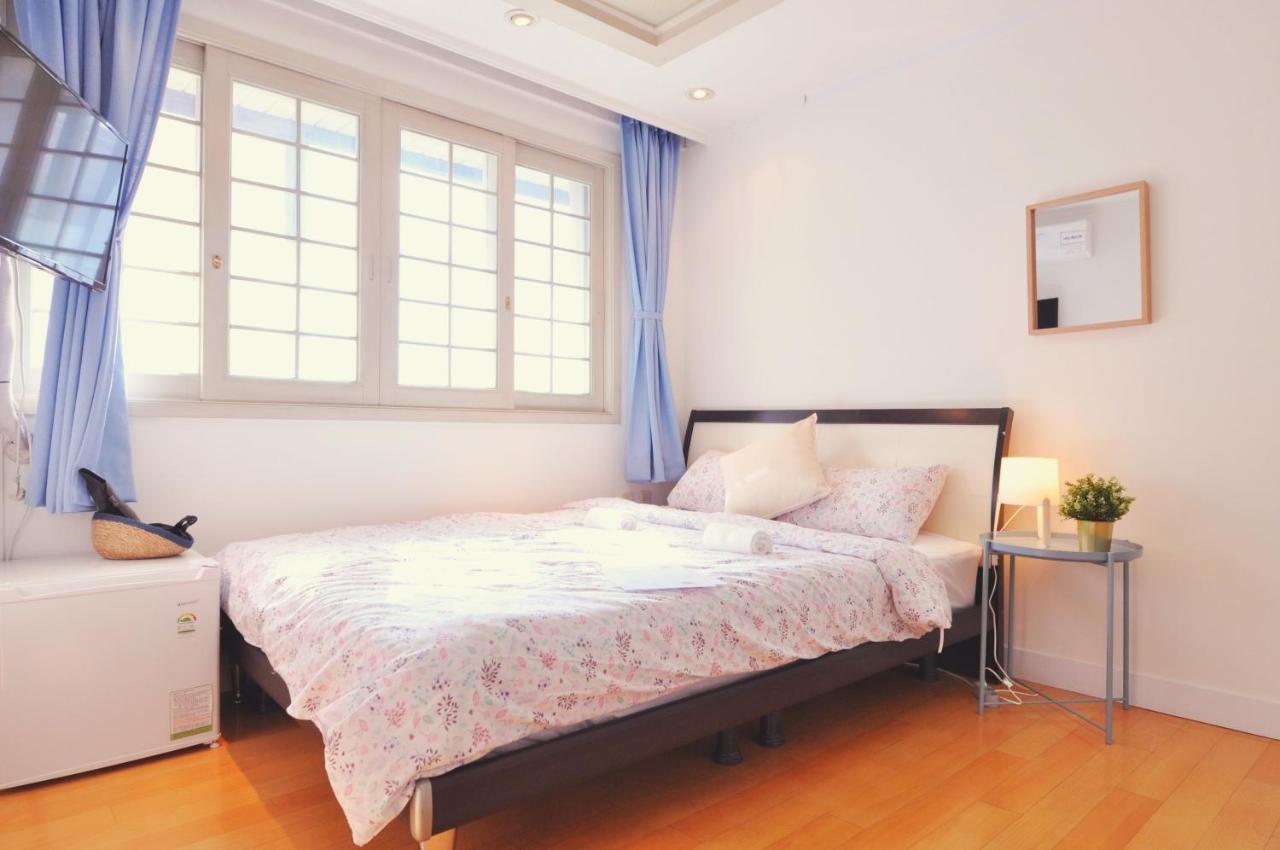 Myeongdong Rooftop Hostel