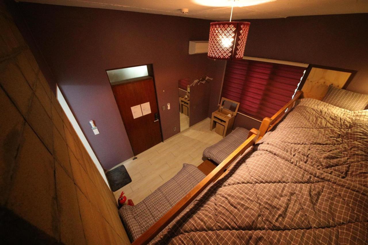 Stitches House 2*