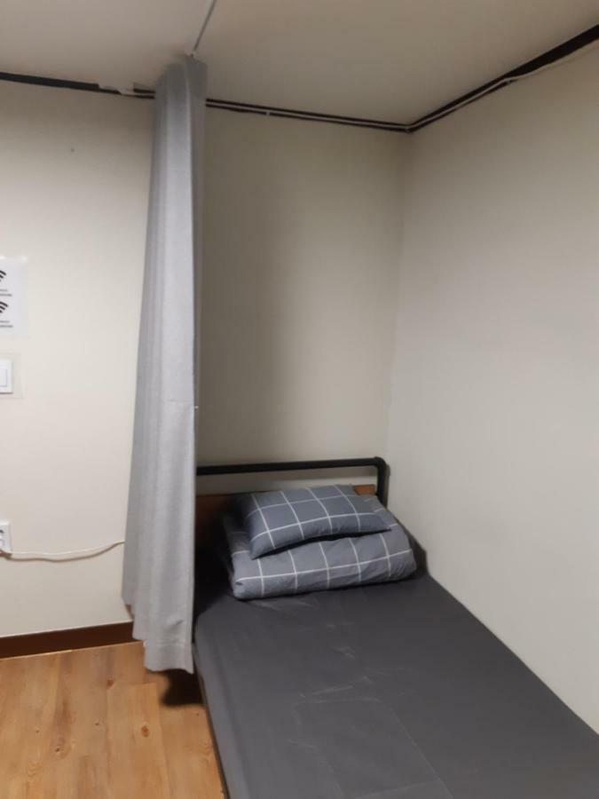 Guest house Able Hongdae 2 *