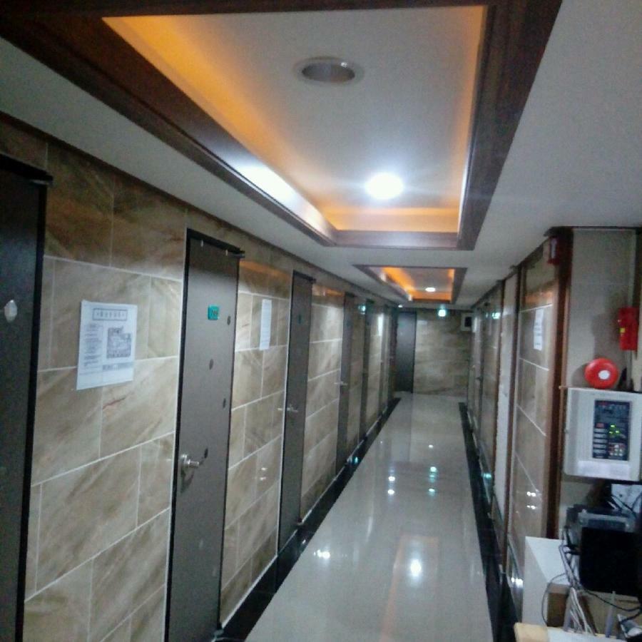 Sweet Oneroomtel Capsule hotel *