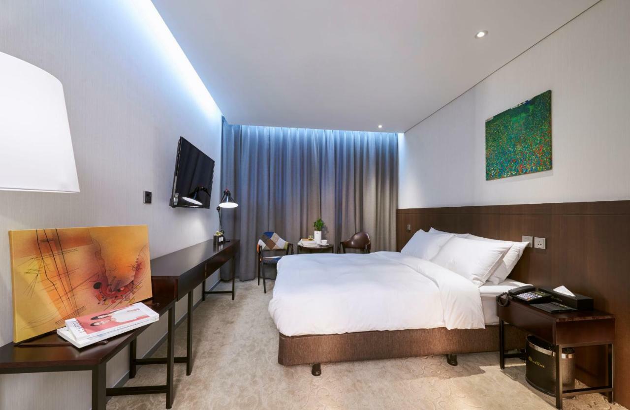 Mfelice Hotel