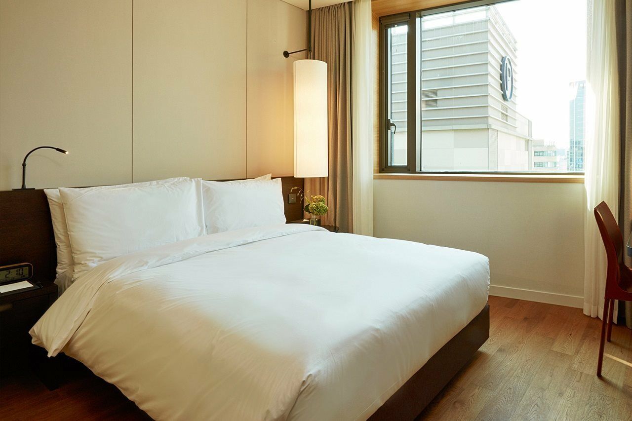 Crown Park Myeongdong Hotel