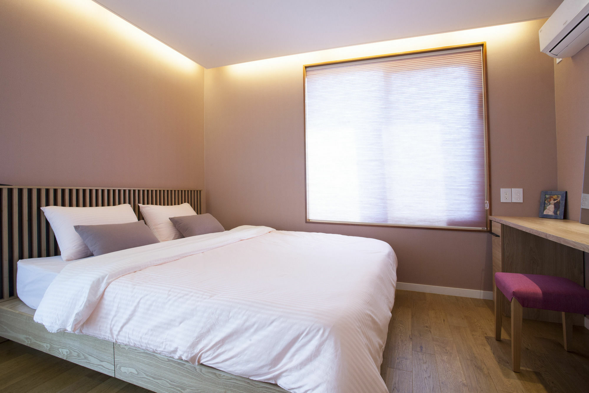 Puzzlestay House