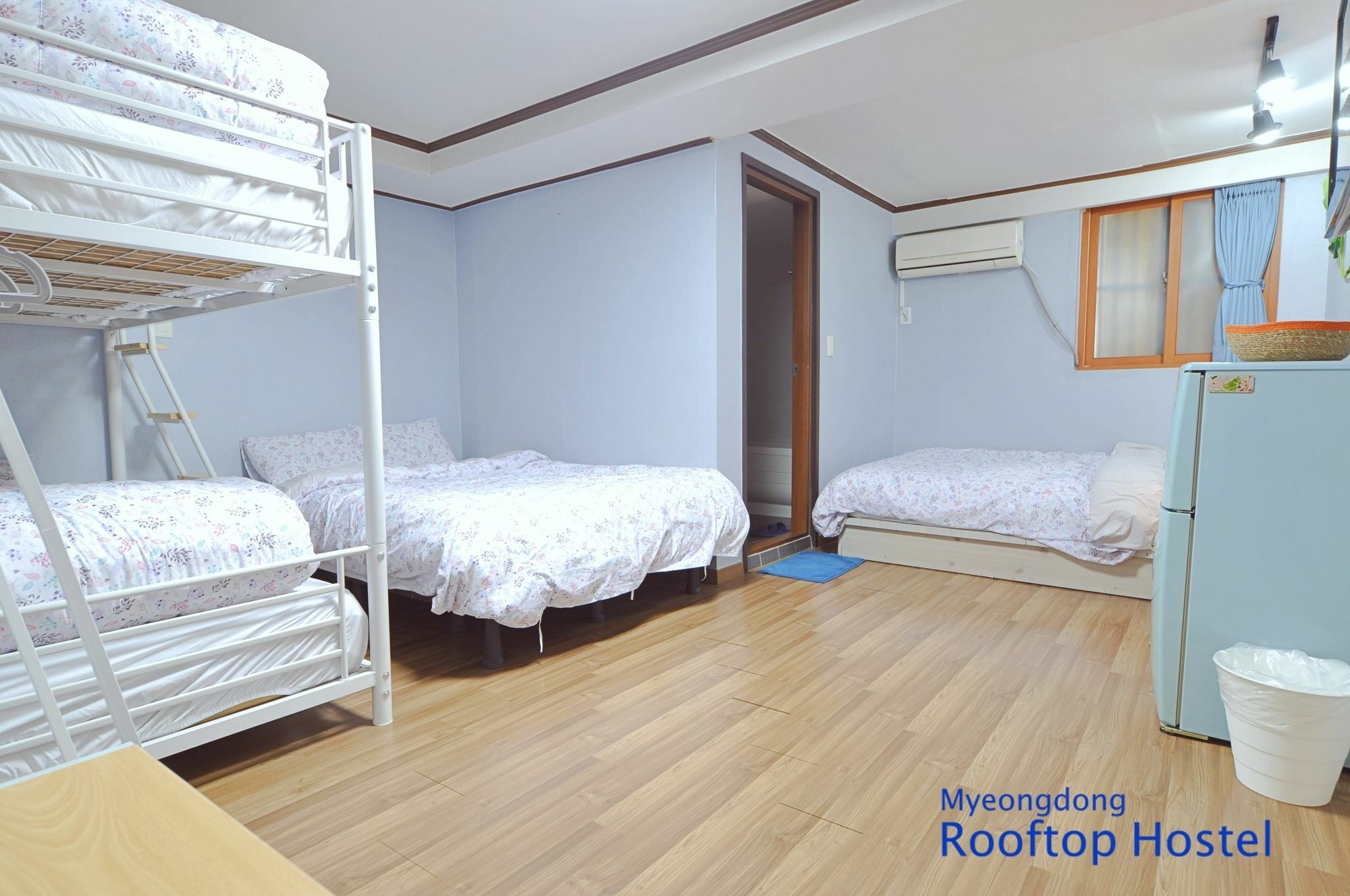 Myeongdong Rooftop Hostel Seoul