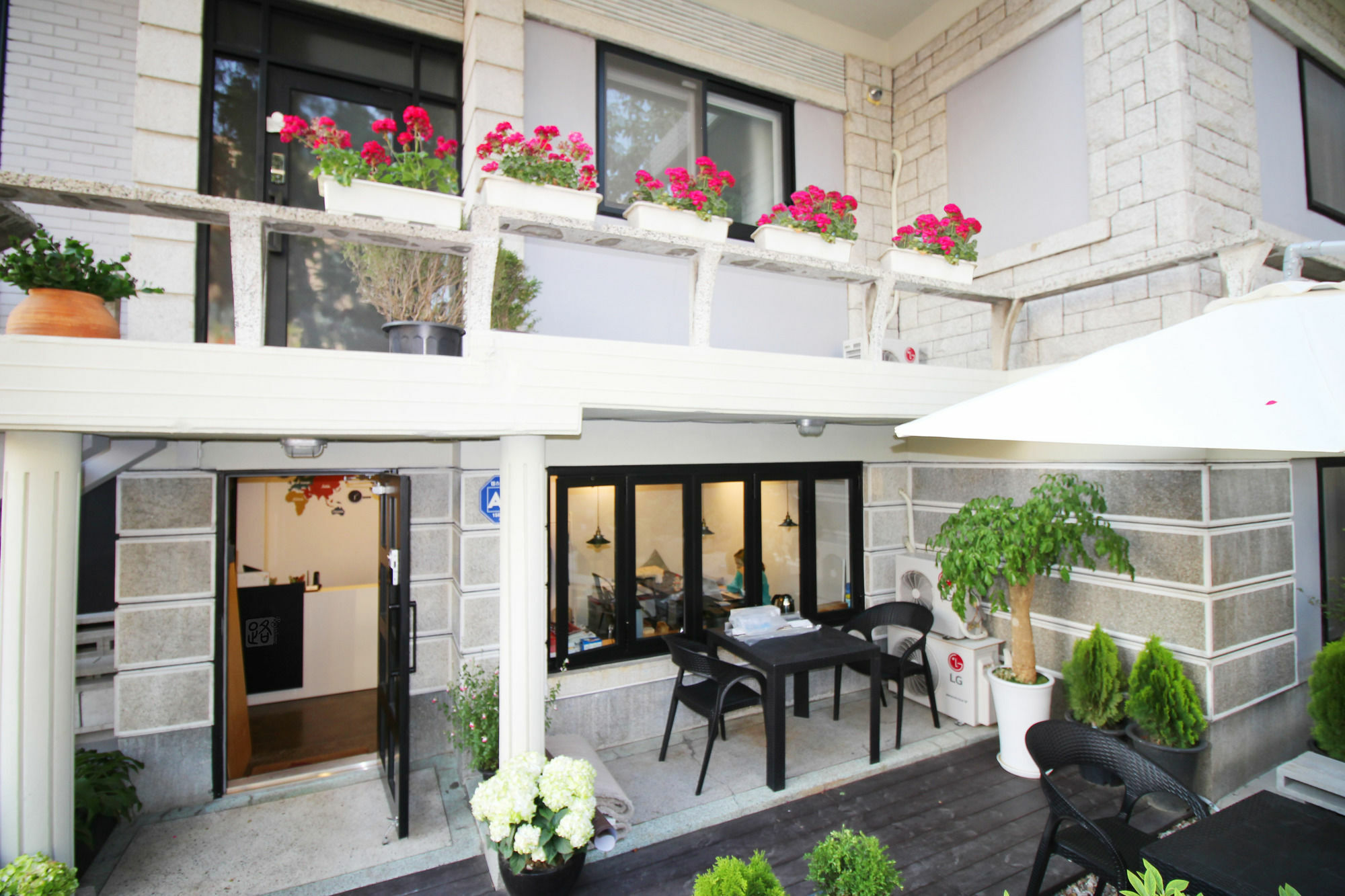 Rumah tetamu Okidoki House 2*