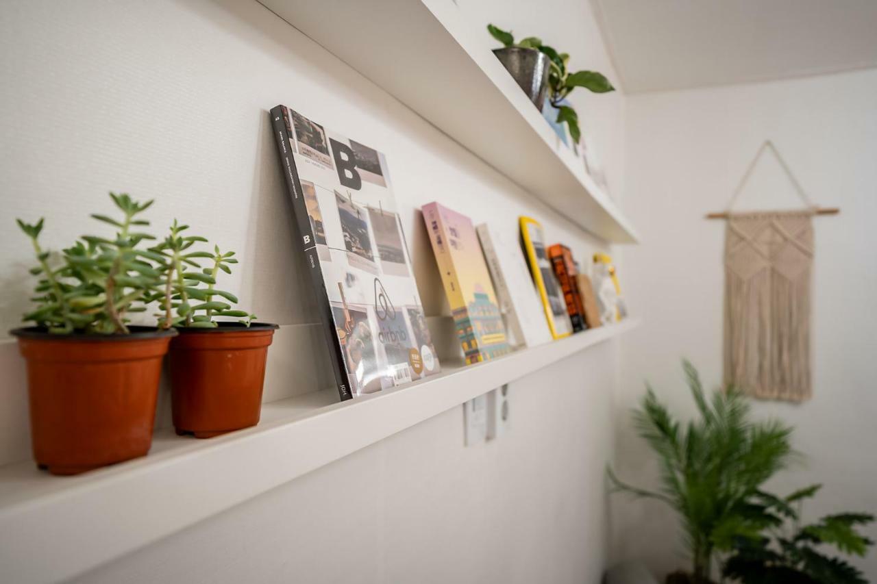 Yab-guesthouse, Femaleonly, Foreignonly Guest house