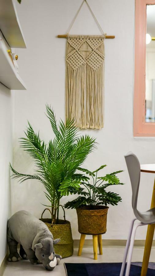 Yab-guesthouse, Femaleonly, Foreignonly Guest house