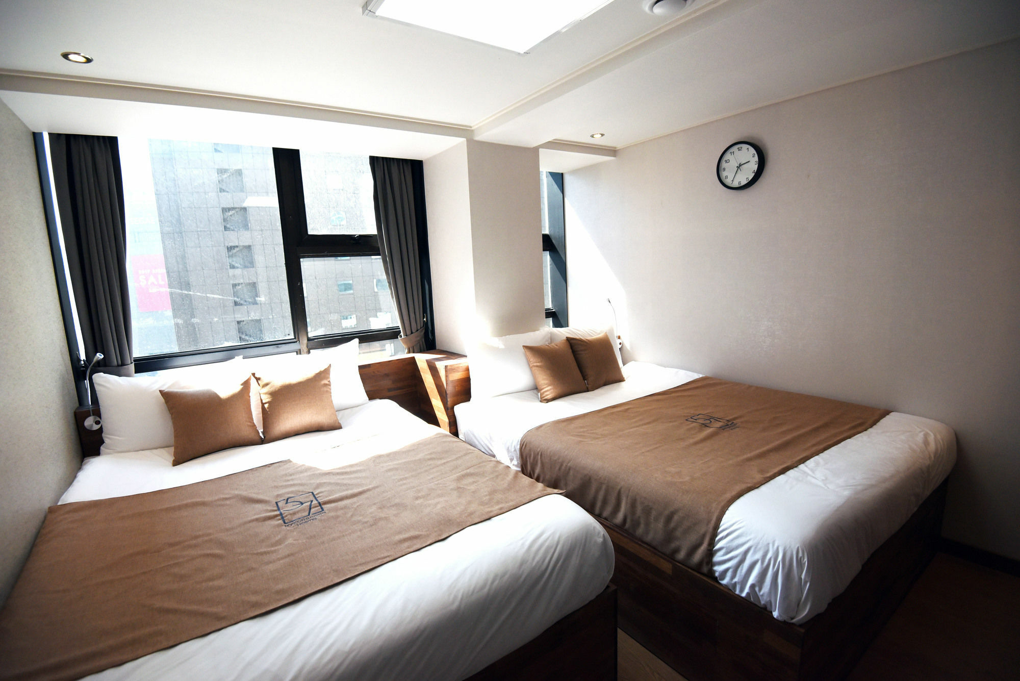 57 Myeongdong 2* Seul