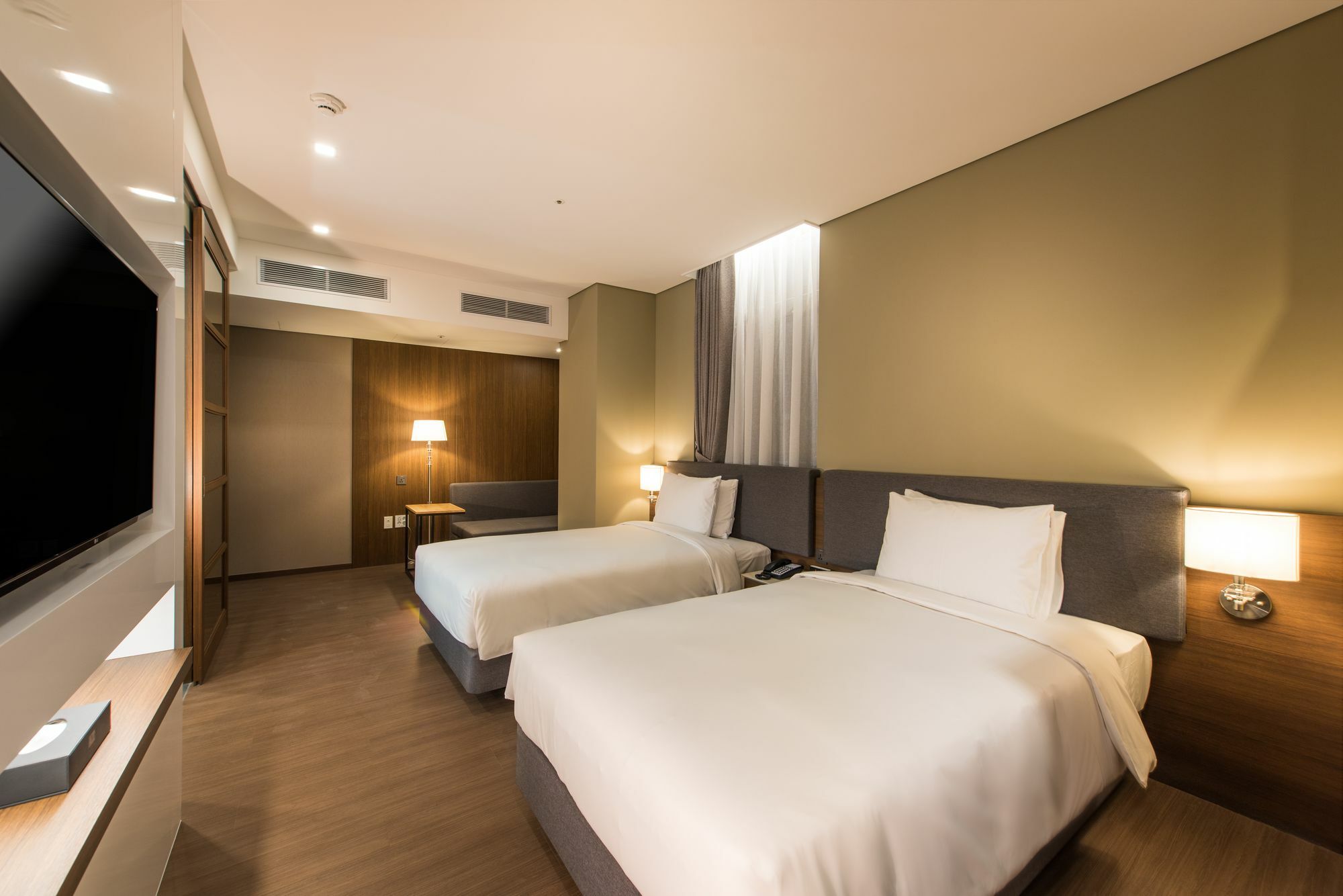 Ena Namdaemun Hotel 4*