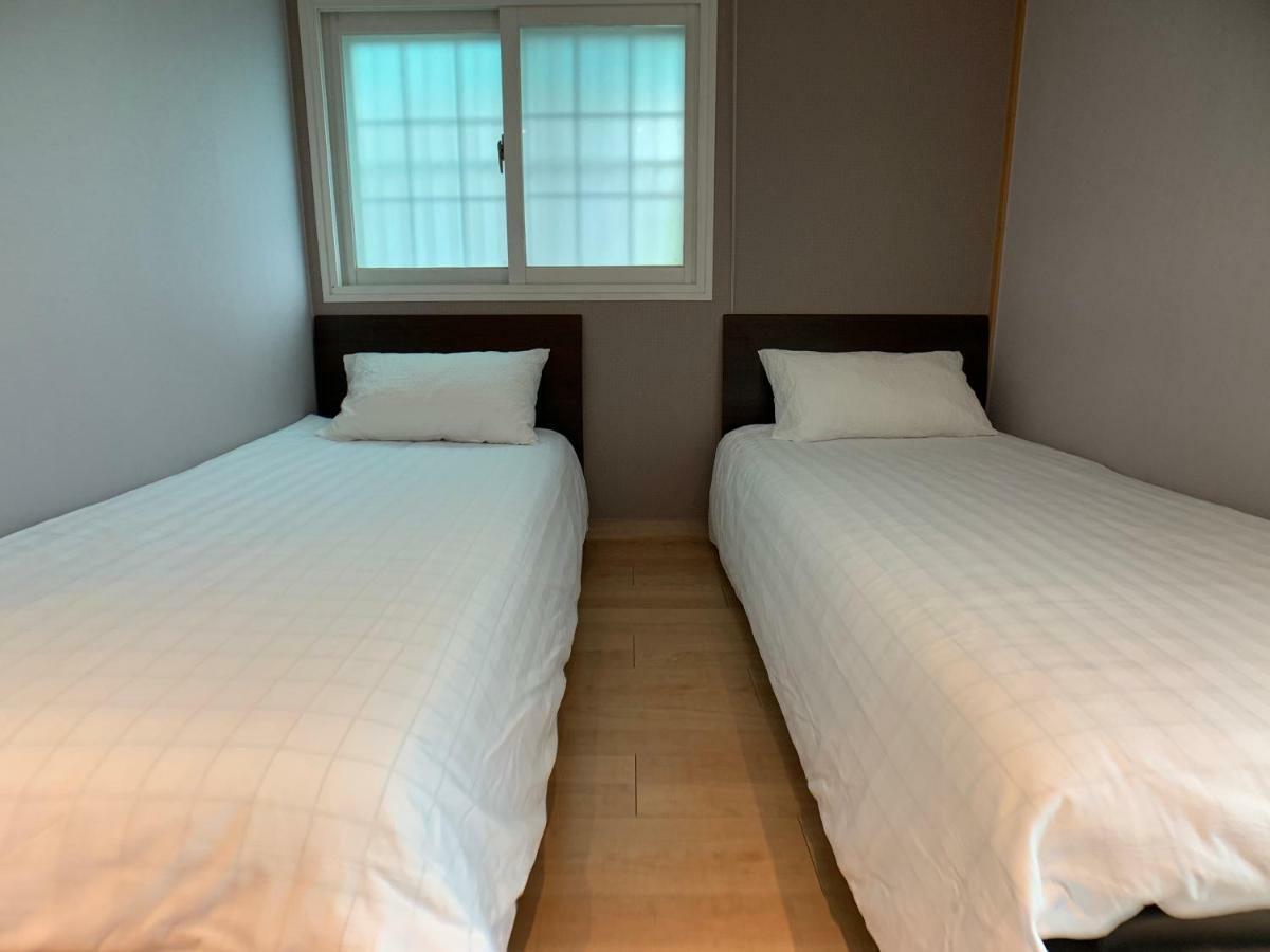 J-honor Guest house