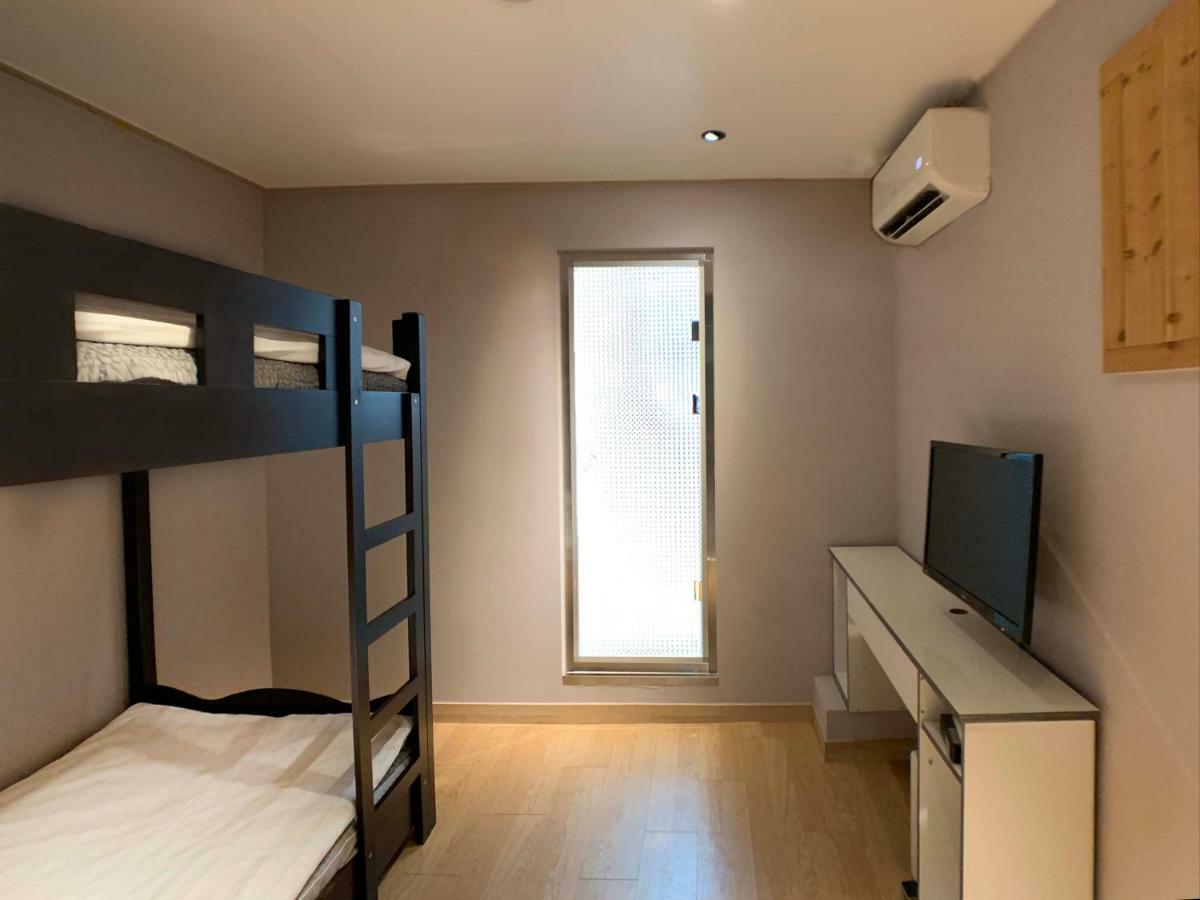 Guest house J-honor