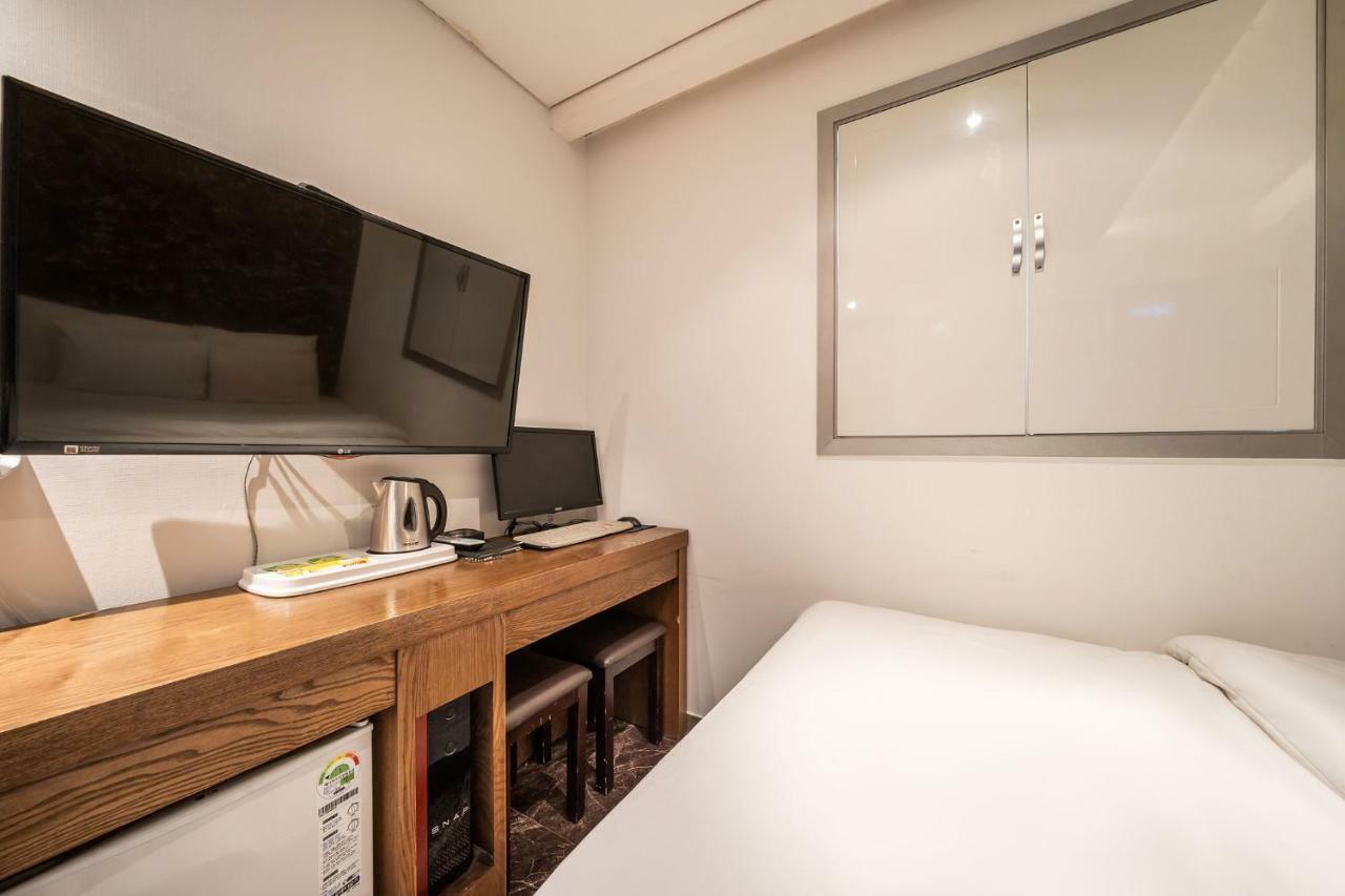 Soo Motel 2*