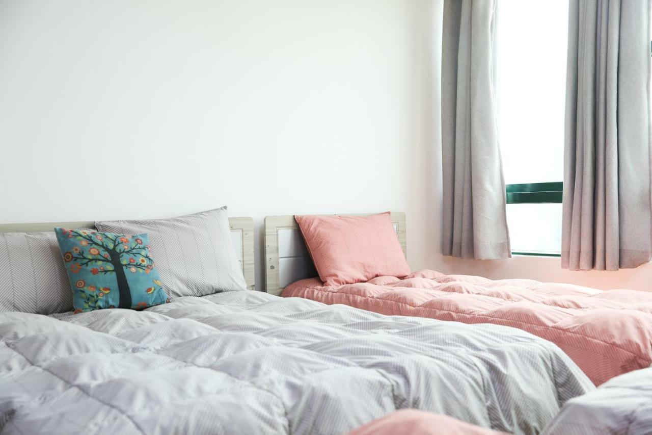 Eve Hongdae Apartment *