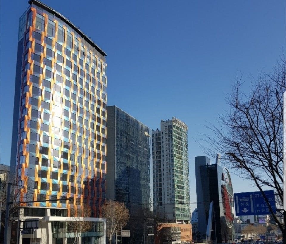 In 9 Seoul