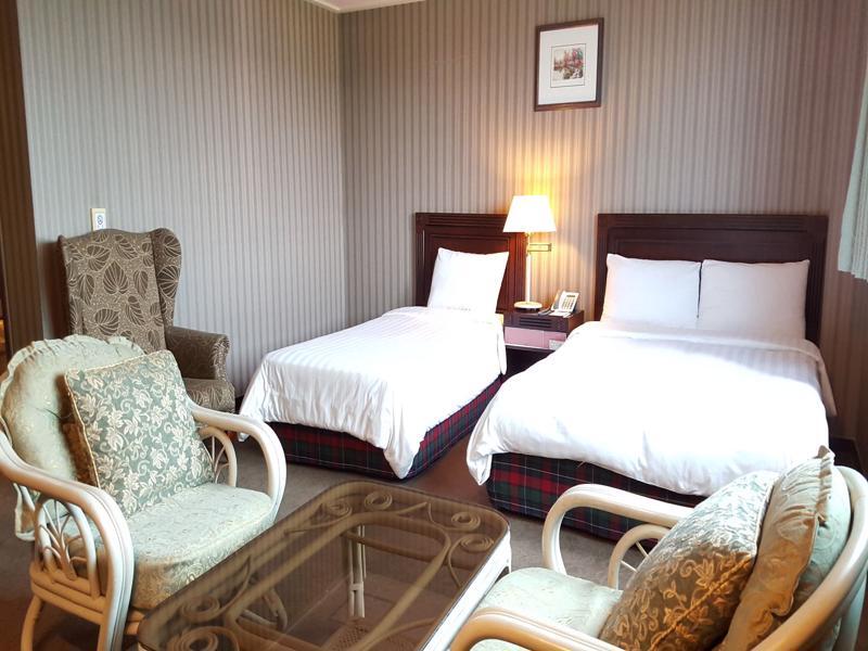 Airport Hotel