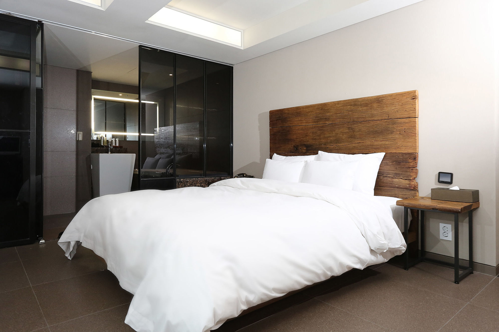 E-hotel Seoul