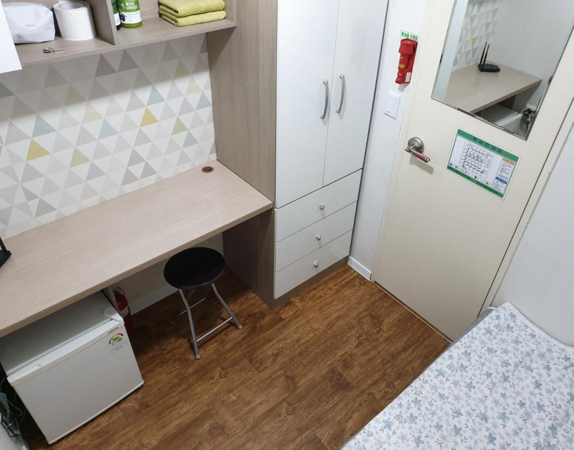 Single House Hotel kapsul 2*
