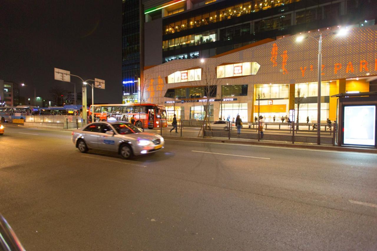 Apartment Eve Hongdae