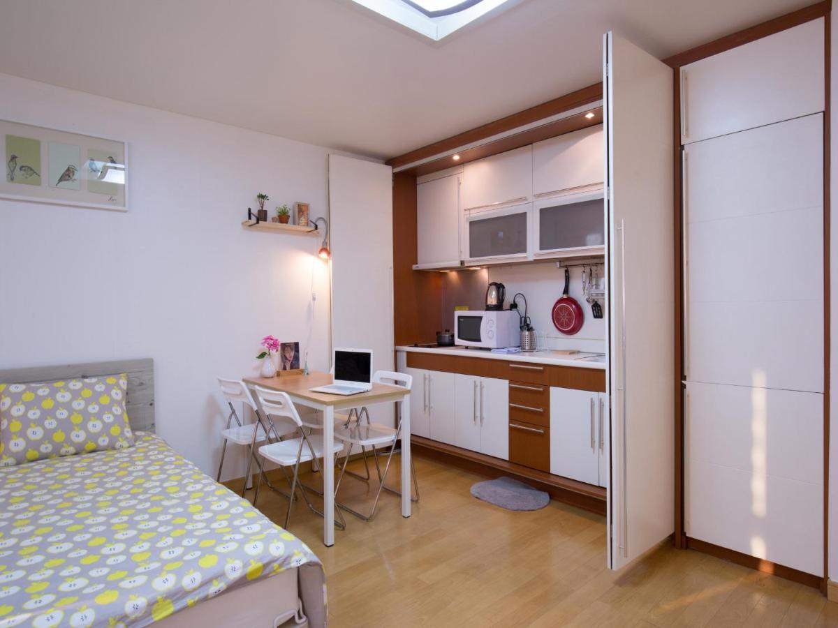 Eve Hongdae Apartment *
