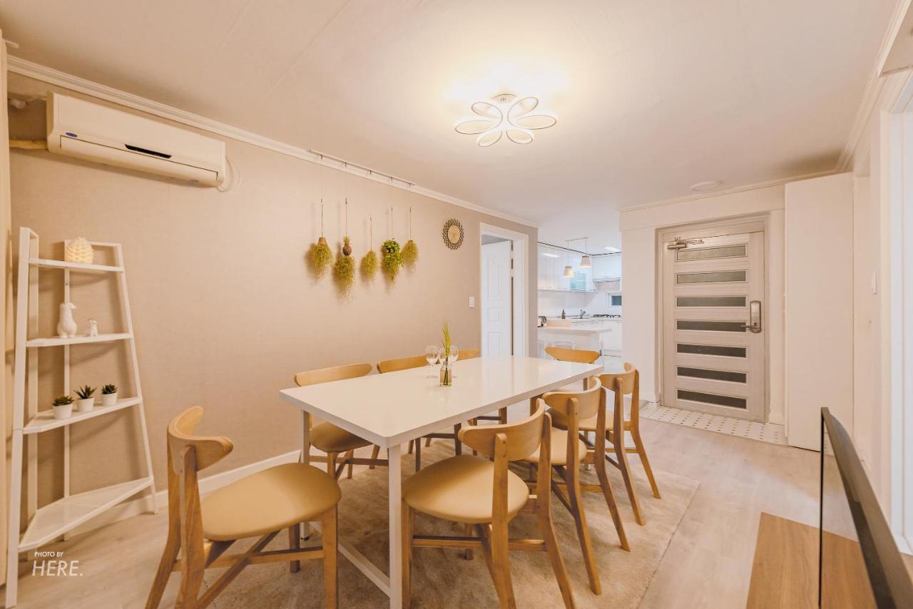 Apartment Seeu House Hongdae Seoul