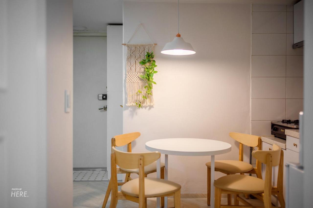 Apartment Seeu House Hongdae Seoul