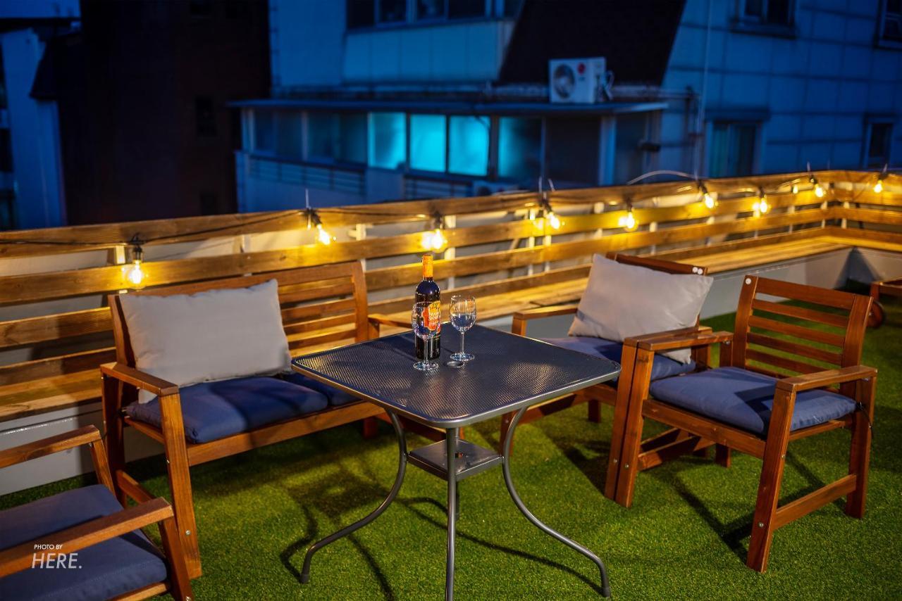 Apartment Seeu House Hongdae *