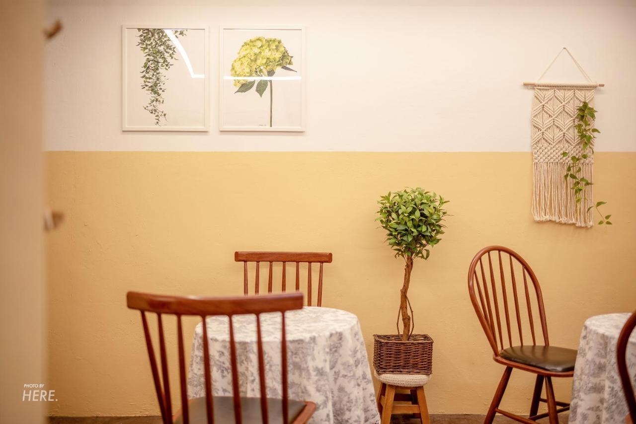 Apartment Seeu House Hongdae Seoul