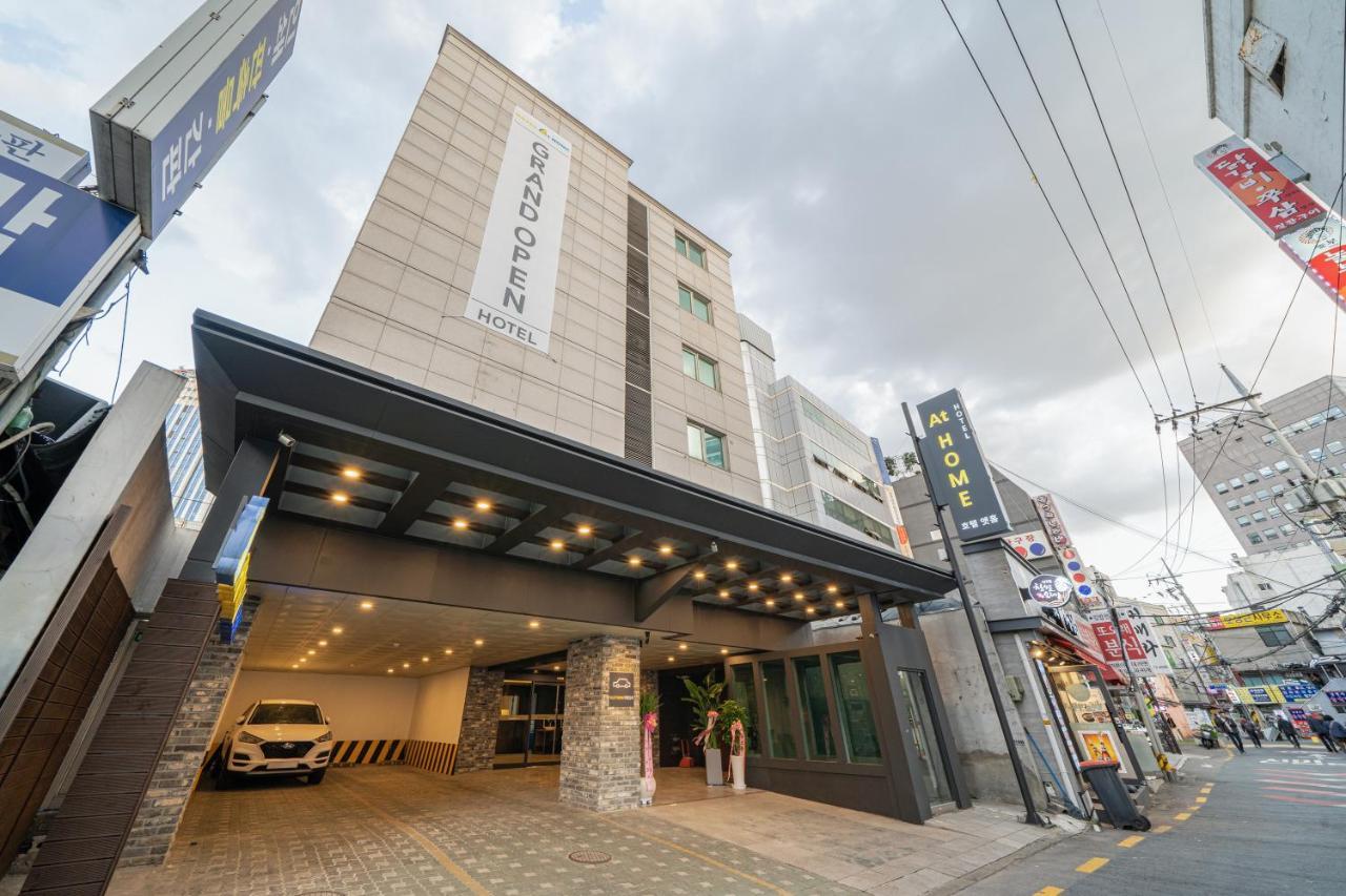 Motel At
