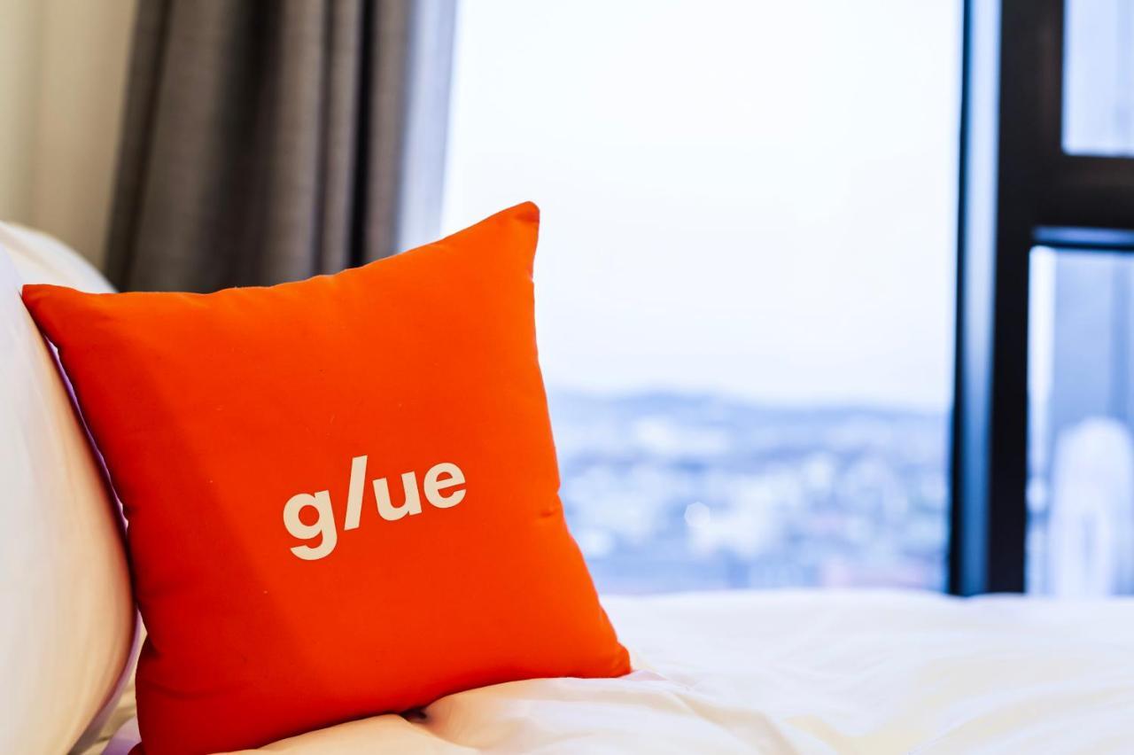 Glue 3*