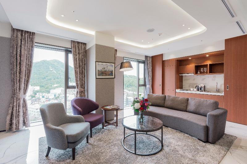 Voco Myeongdong By Ihg Hotel