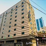 Lanuit Hotel