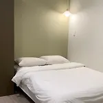 Upflo Hostel