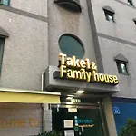 Take 1 Guesthouse Hongdae