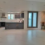 Luxury 4 Bed Rooms House