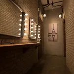Inno Hostel & Pub Lounge Hongdae