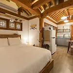 Cottage Nest