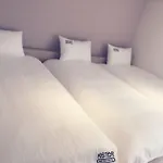 Kstar Metro Hotel