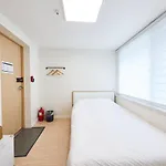 123 Hostel