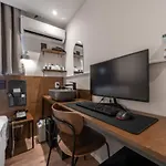 Just Stay Hotel