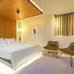 Hotel Less Seoul