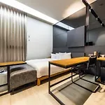 Hotel The Artist Yeonsinnae