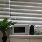 Sunnyside House/ Hongik St. Exite 5~7 3Min