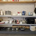 B My Guesthouse