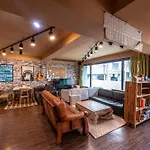 Uwa Guesthouse