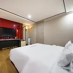 Flower Hotel