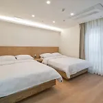 Seoul N Hostel 동대문東大門