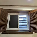8 Hotel