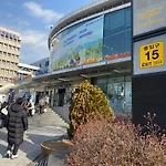 10M Walk From Seoul Station